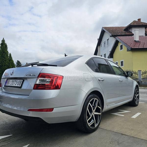 Škoda Octavia 2.0 TDI DSG N.A.V.I