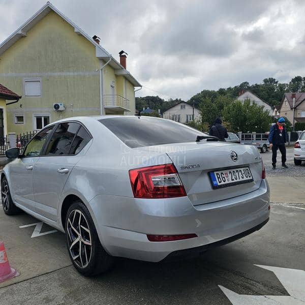 Škoda Octavia 2.0 TDI DSG N.A.V.I