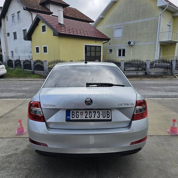 Škoda Octavia 2.0 TDI DSG N.A.V.I