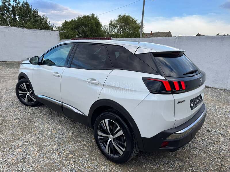 Peugeot 3008 1.5hdi alure