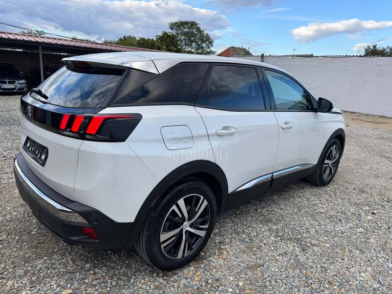 Peugeot 3008 1.5hdi alure