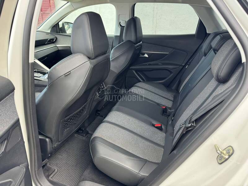 Peugeot 3008 1.5hdi alure