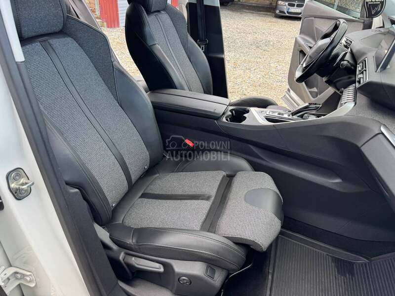 Peugeot 3008 1.5hdi alure