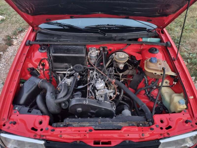 Audi 80 