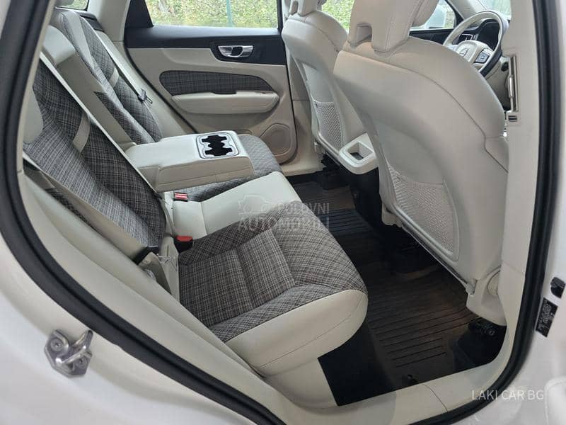 Volvo XC60 hybrid 2.0 B4 awd