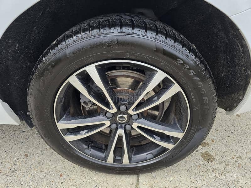 Volvo XC60 hybrid 2.0 B4 awd