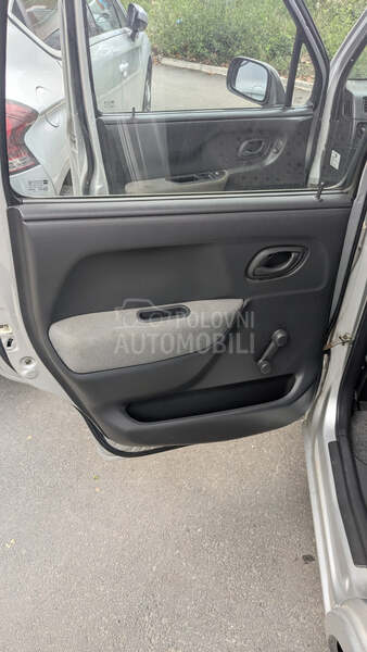 Opel Agila 