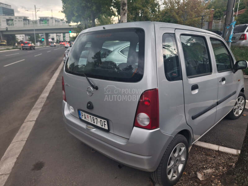 Opel Agila 