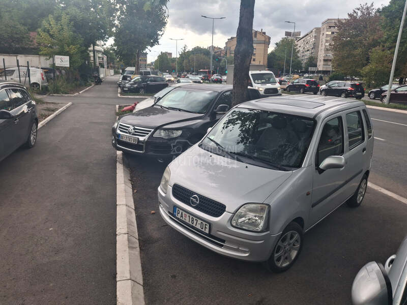 Opel Agila 