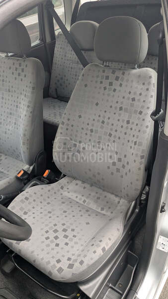 Opel Agila 