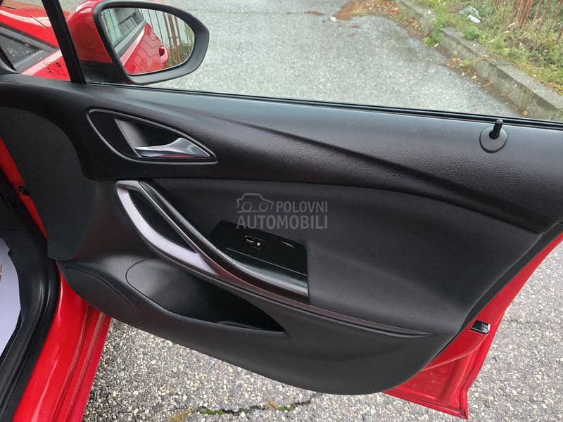 Opel Astra K 1.6CDTI COSMO