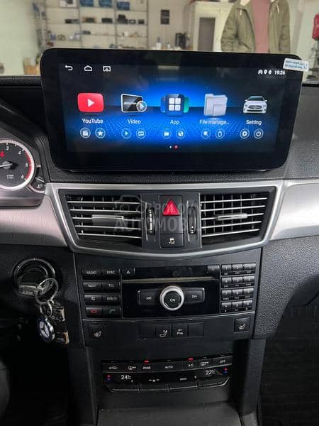 Multimedija Carplay Android