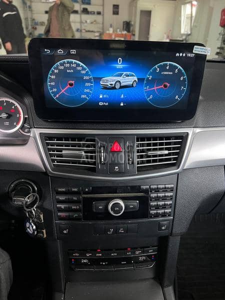 Multimedija Carplay Android