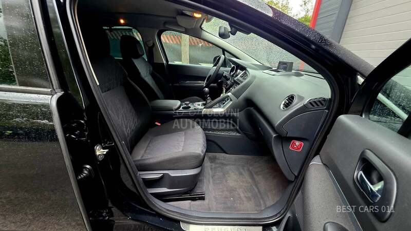 Peugeot 3008 2.0HDI ALLURE PANO