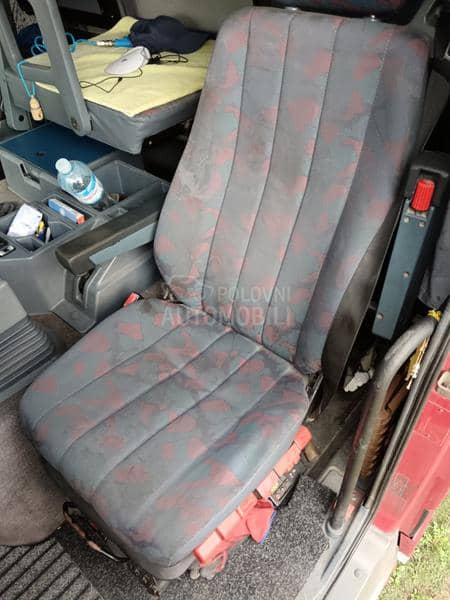 Mercedes Benz aktros 1848