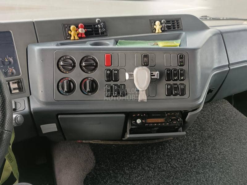 Mercedes Benz aktros 1848