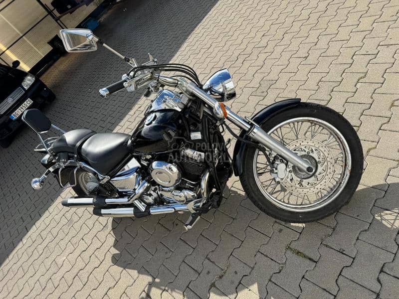 Yamaha XVS 650 DragStar
