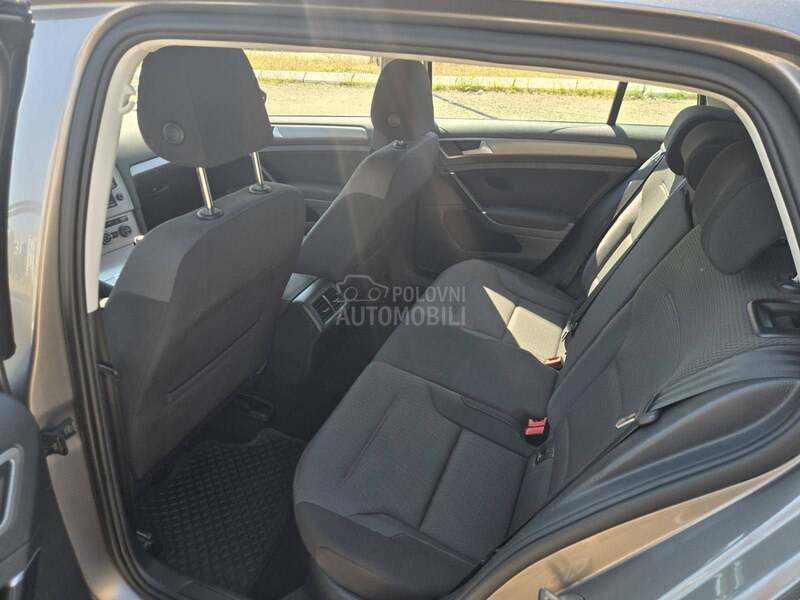 Volkswagen Golf 7 