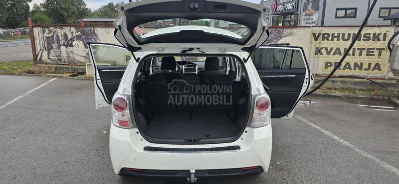 Toyota Verso 