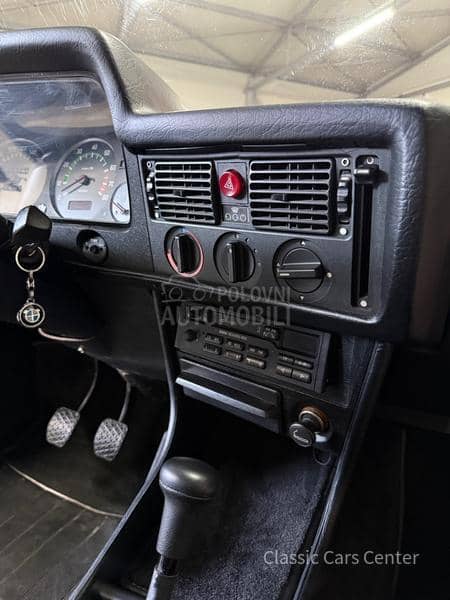 BMW 323 E21 323i BAUR TC1