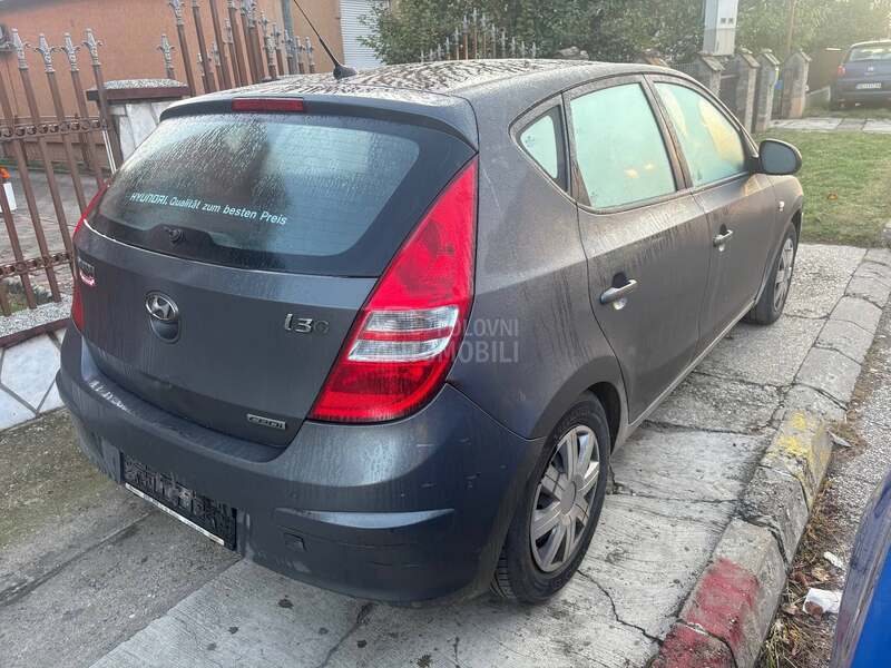 Hyundai i30 1,6 crdi