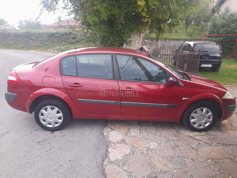 Renault Megane 1.6B