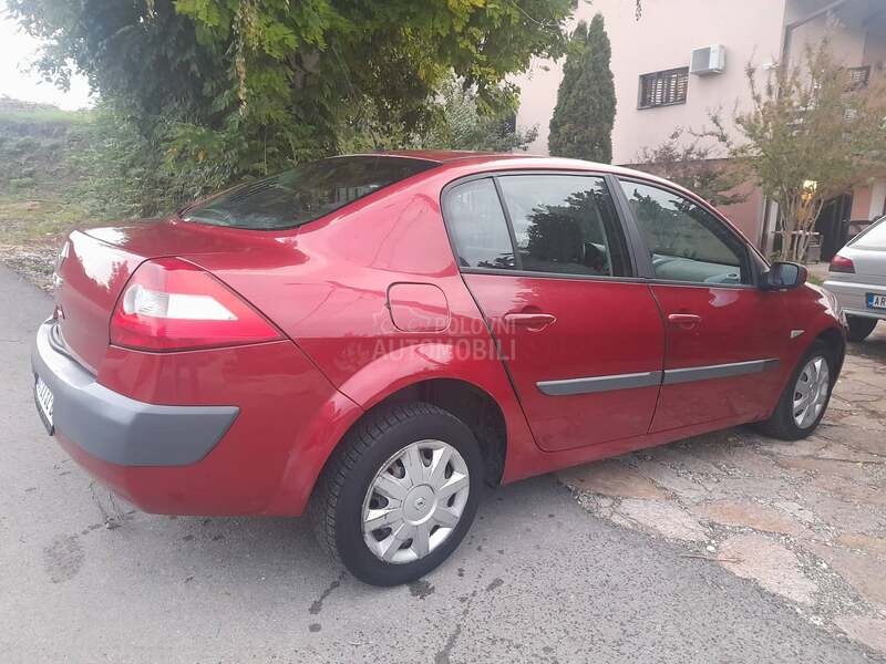 Renault Megane 1.6B