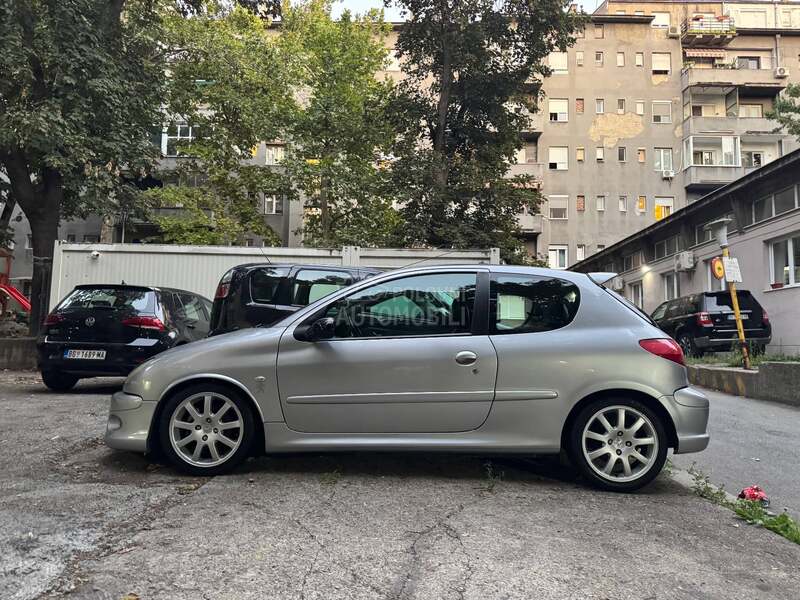 Peugeot 206 2.0 WRC
