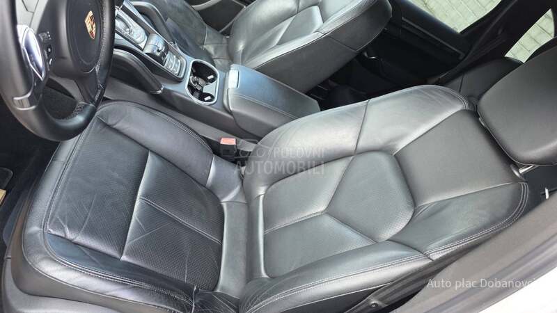 Porsche Cayenne 3.0 diesel
