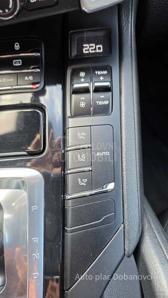 Porsche Cayenne 3.0 diesel