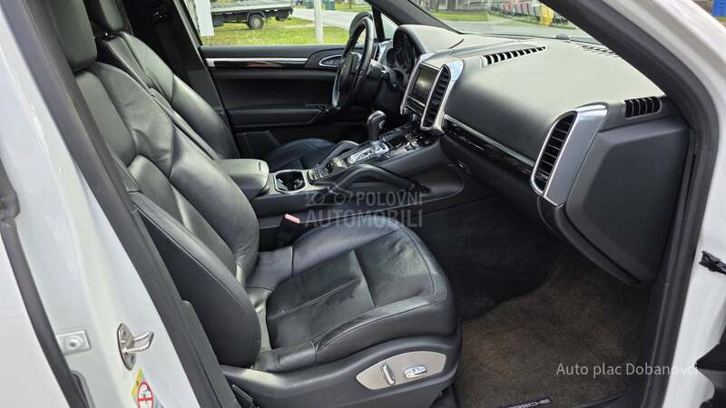 Porsche Cayenne 3.0 diesel