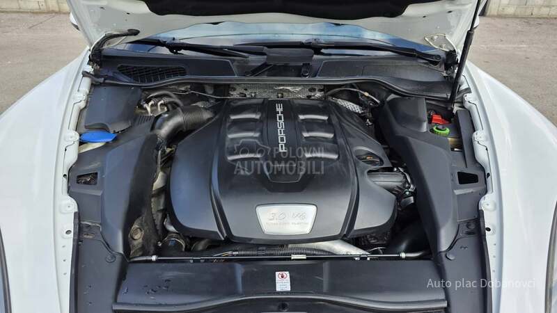 Porsche Cayenne 3.0 diesel