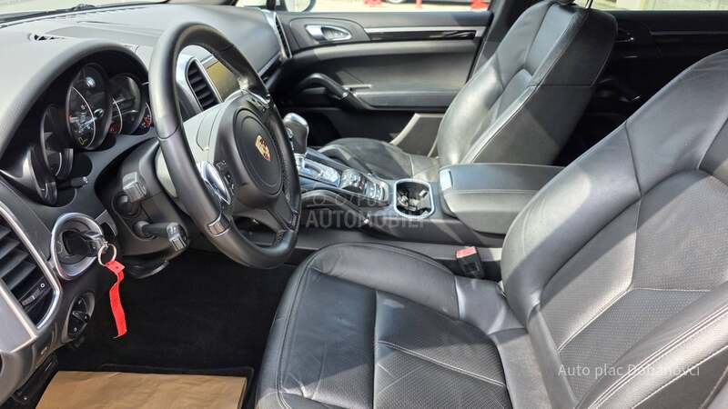 Porsche Cayenne 3.0 diesel