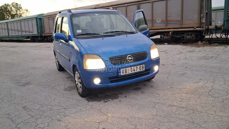 Opel Agila 