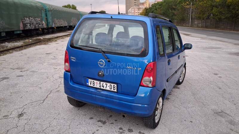 Opel Agila 