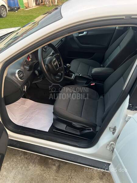 Audi A3 1.6..8.V..ATMOSVERAC