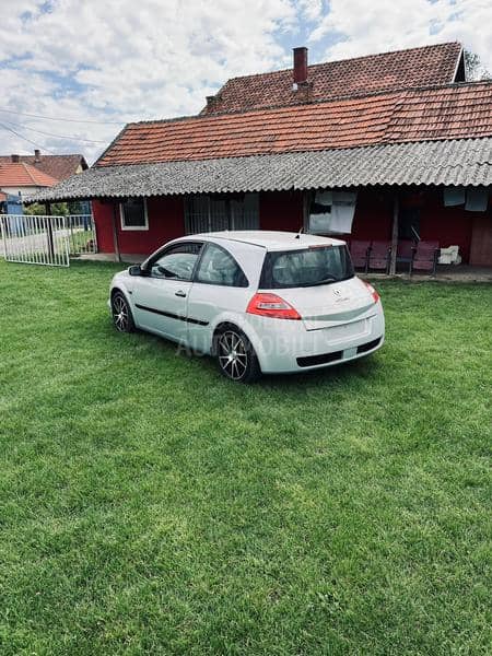Renault Megane 1.9 DCI