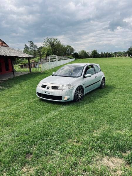 Renault Megane 1.9 DCI