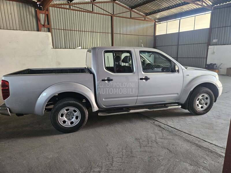 Nissan Navara 