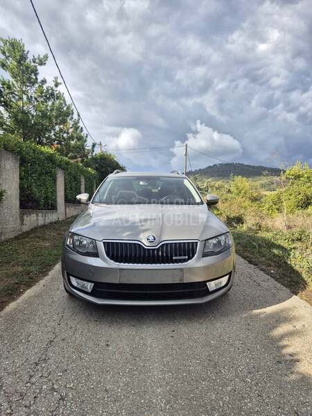 Škoda Octavia 1.6TDI FUL GREENLINE