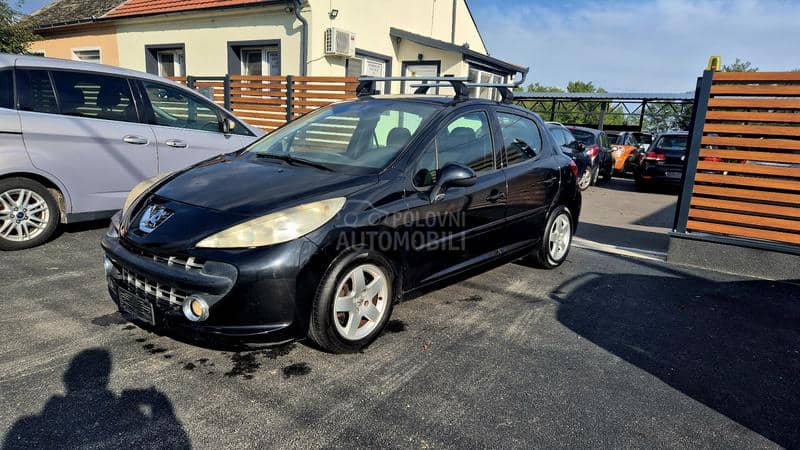 Peugeot 207 1.4B
