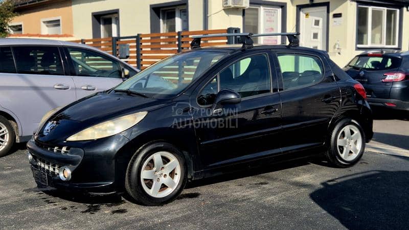 Peugeot 207 1.4B
