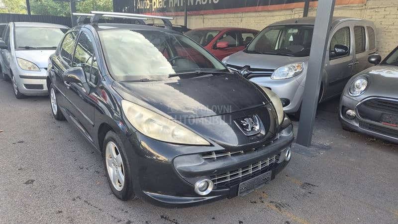 Peugeot 207 1.4B