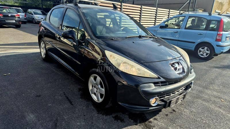 Peugeot 207 1.4B