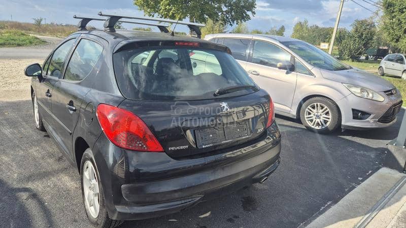 Peugeot 207 1.4B