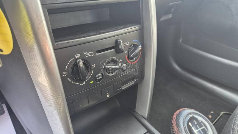 Peugeot 207 1.4B