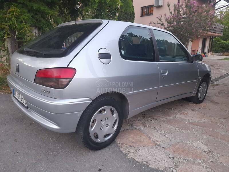 Peugeot 306 