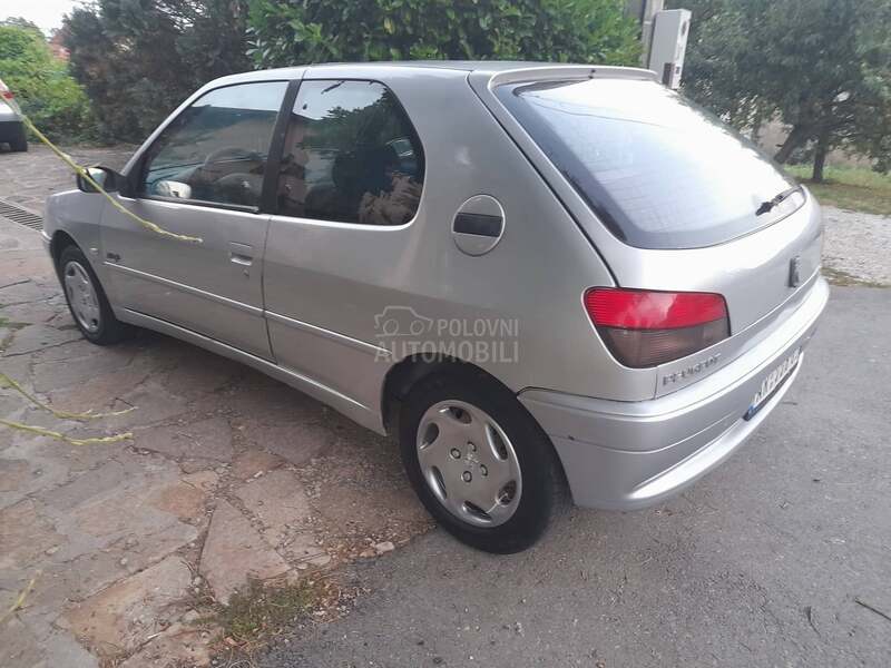 Peugeot 306 
