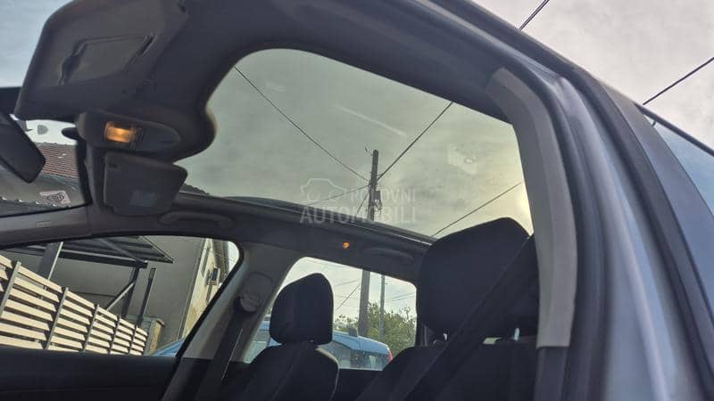 Peugeot 308 1.6HDI90K S PANO