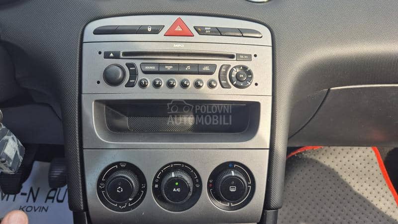 Peugeot 308 1.6HDI90K S PANO